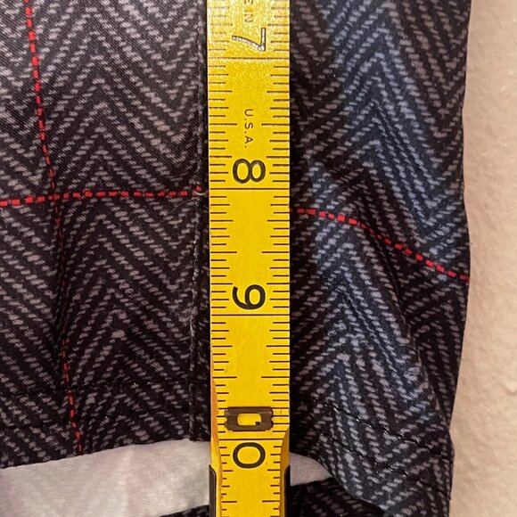 Rusty Mens Gray & Red Checkered Board Shorts Size 30 Pockets NWT Comfortable - Picture 16 of 16